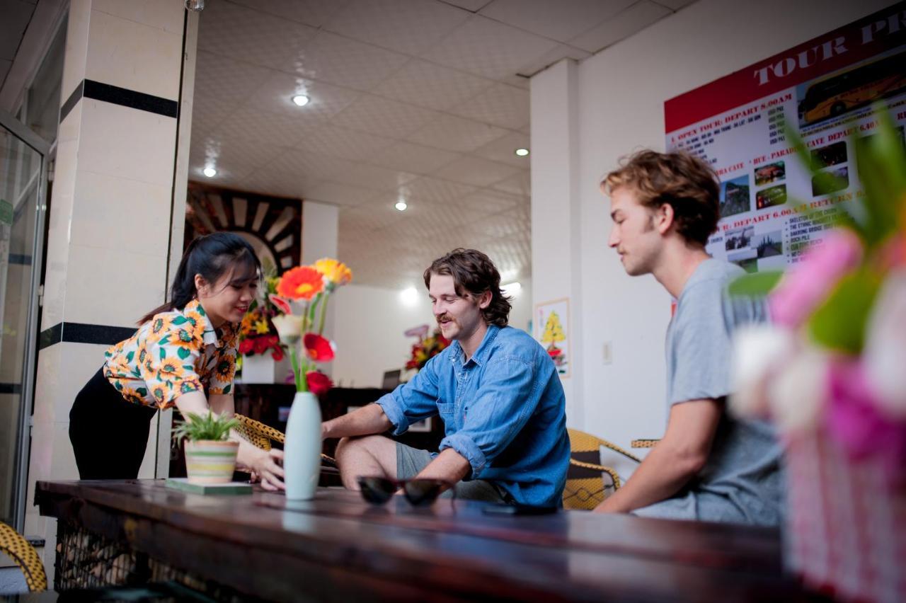 Sunshine Hostel 3 Hué Eksteriør billede